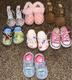 Girls shoes size 4c