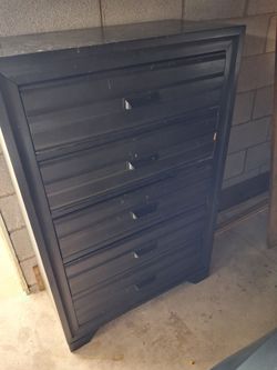 Dresser