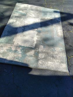 Area rug