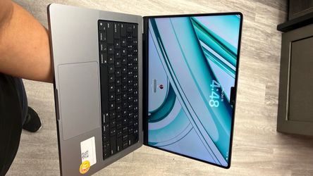 MacBook Pro m1 16ram 512gb