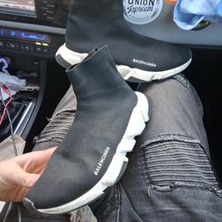 Black And White Speed Trainers Size 10 