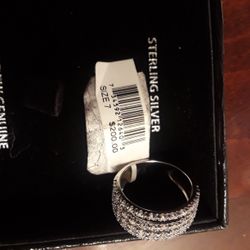 Silver diamond ring brand new never used size 7