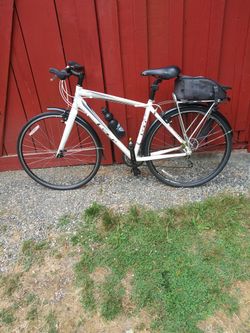 GT TACHYON 2.O. 27 SPEEDS. IMMACULATE. EVERYTHING ADDED WAS EXPENSIVE