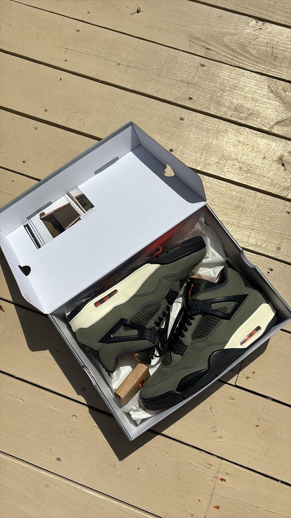 Jordan 4 Undefeated Sz 6