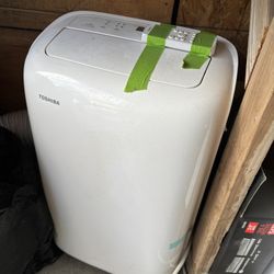 Window AC Unit 