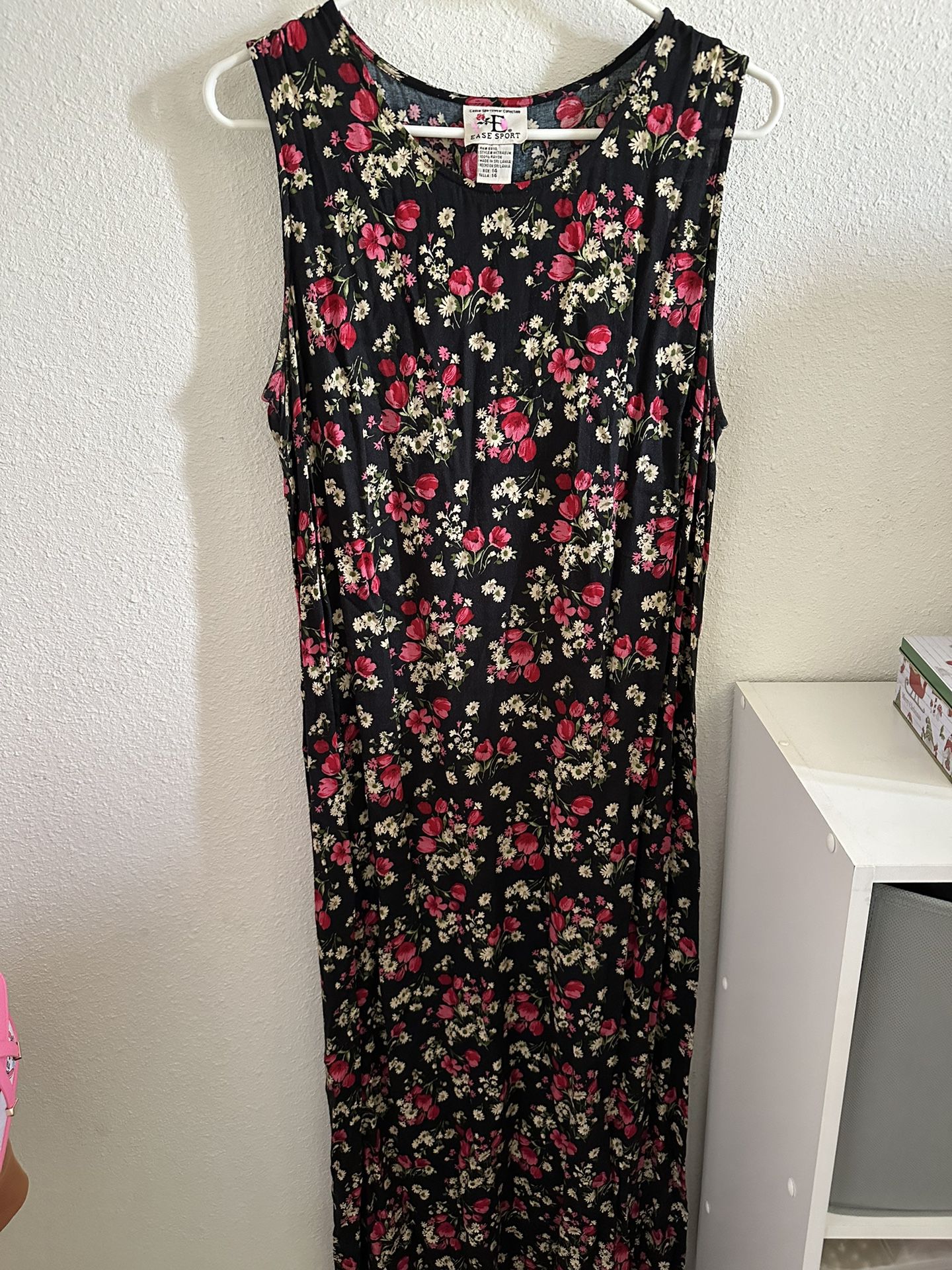 Black Floral Sundress 90s Maxi Dress Flower Print Day Dress Scoop Neck Sleevele