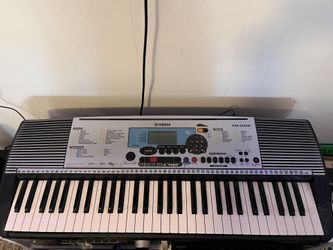 Yamaha Keyboard - 61 keys - PSR-225GM