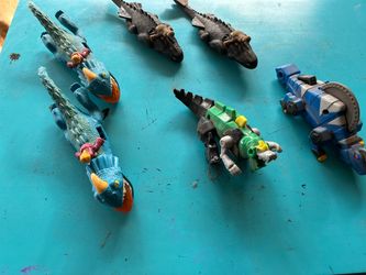 Mixed Lot of Dinosaur Action Figure Toys