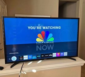 New Samsung Smart Tv 40”