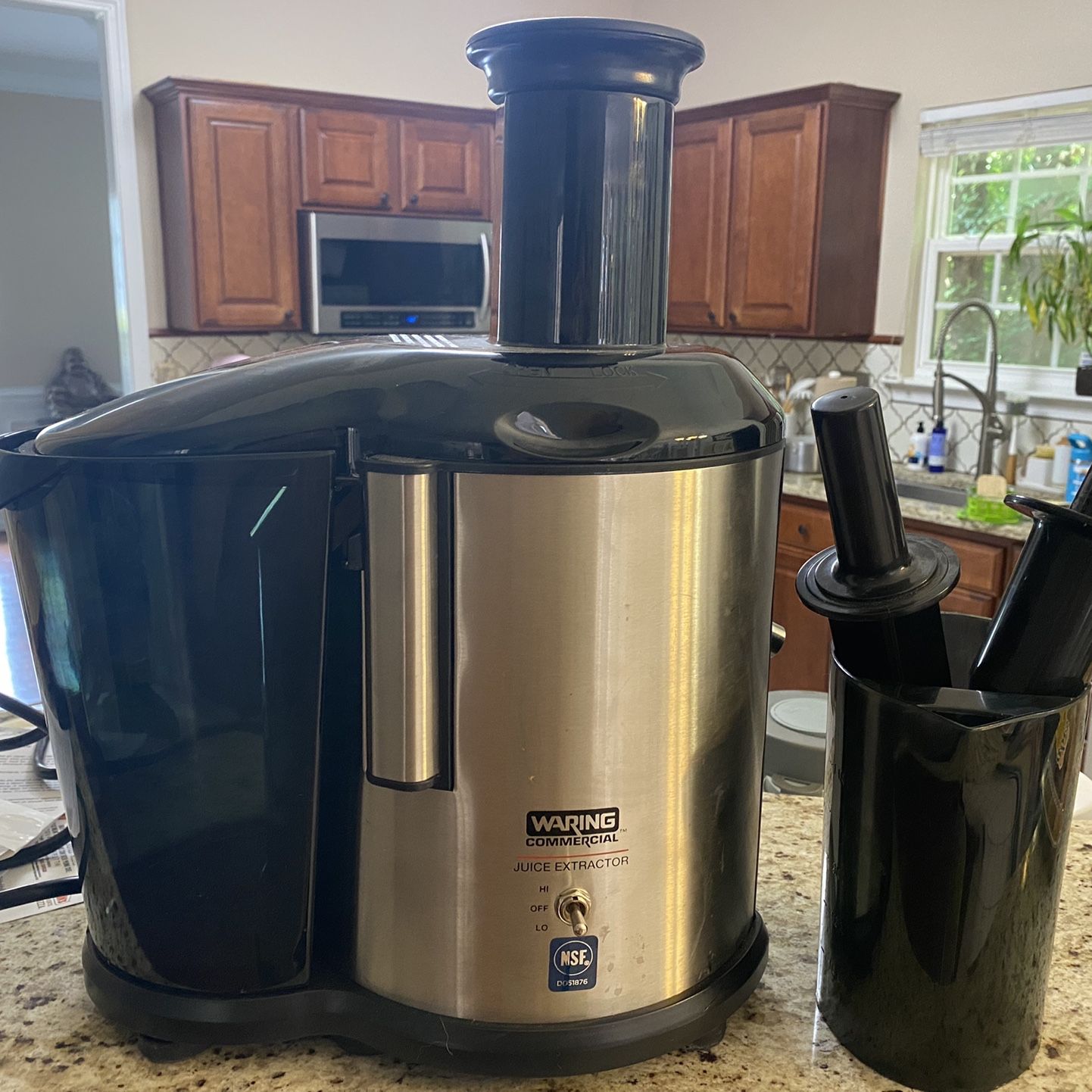 Waring Juice Extractor WJX50 for Sale in York SC OfferUp