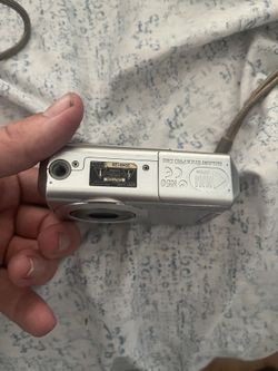 Sony Cyber-shot DSC-S650
