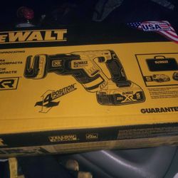 DeWalt Compact Reciprocating Saw W/ Battery And Charger