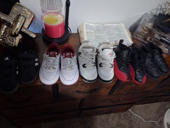 Shoe