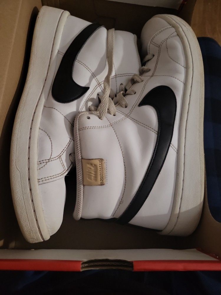 Nike Corte Royals 2 Mid