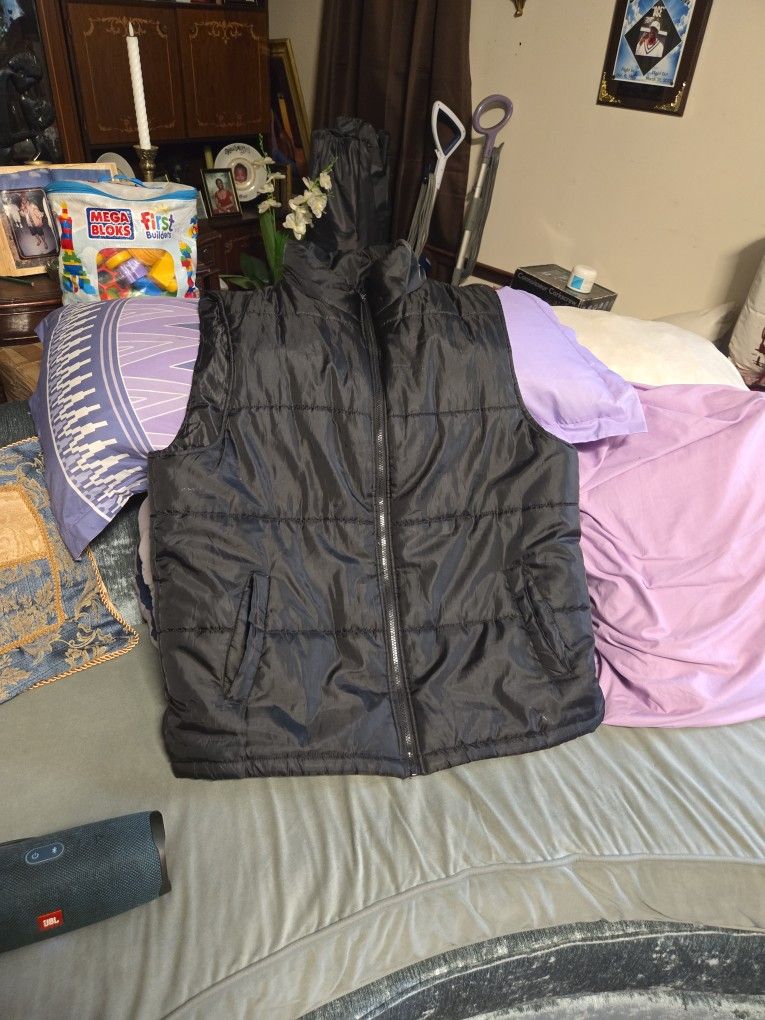 Extra Large Men Vest