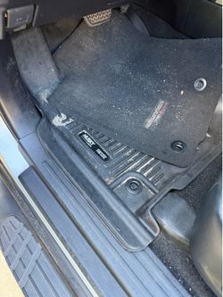 Husky floor mats complete set Toyota 4Runner 2021