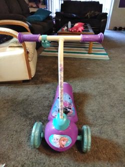 Electric scooter with charger