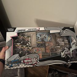 Unova Heavy Hitters Premium Collection - SV: Black Bolt (BLK)