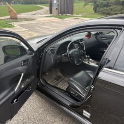 Lexus Is250 Sedan 