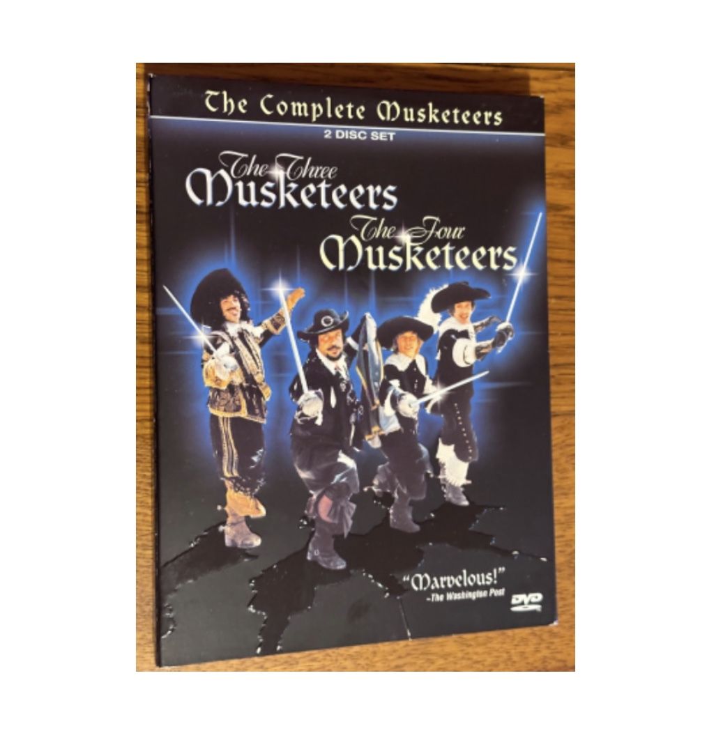 The Complete Musketeers The Three Musketeers The Four Musketeers DVD 2Disc Set