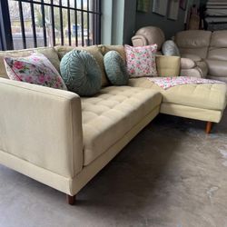 Sectional Sofa ⚠️ $190 Full Price 