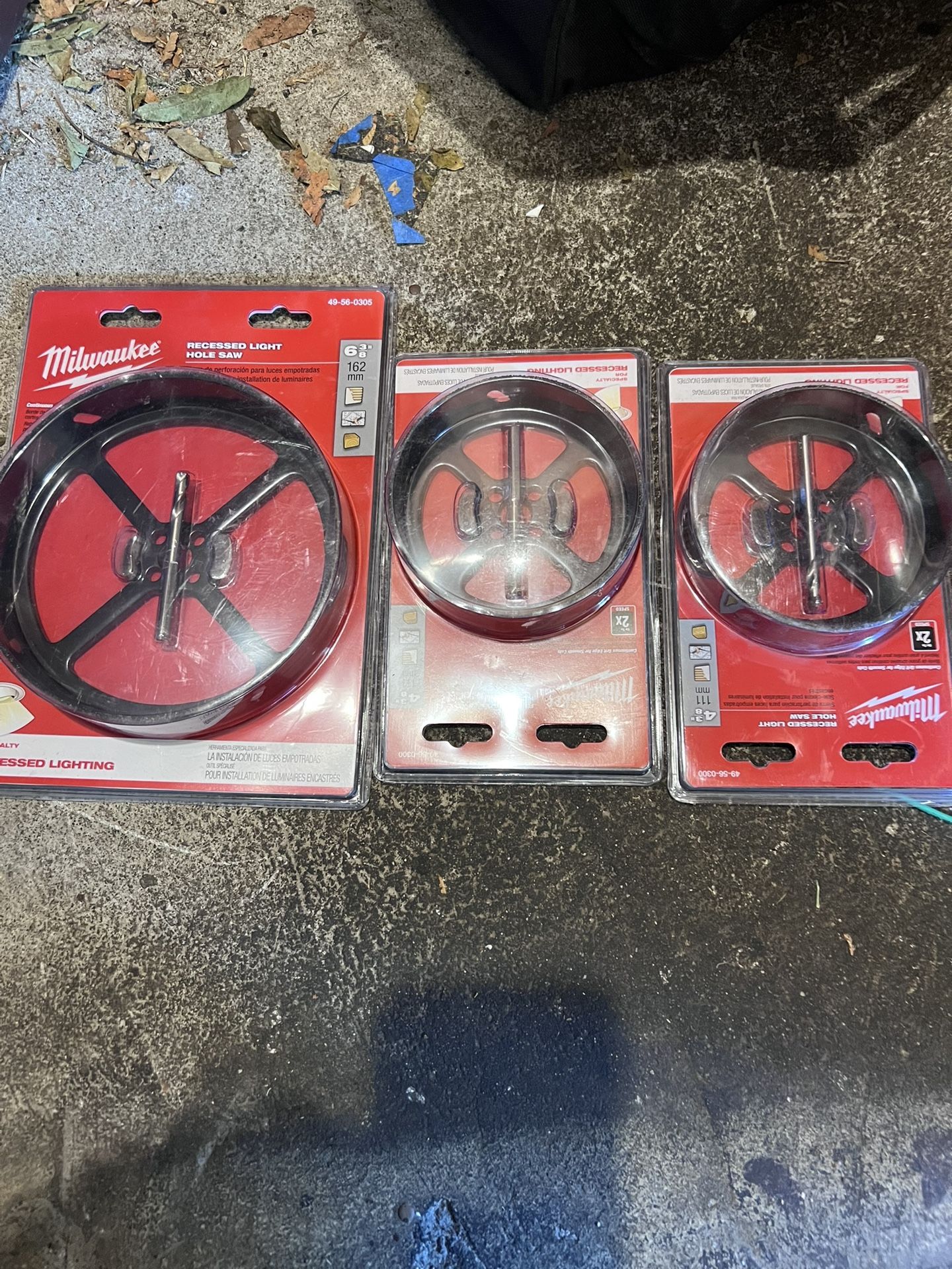 Milwaukee 6-3/8 in. Carbide Recessed Light Hole Saw With Pilot Bit