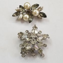 2 Costume jewelry Pins
