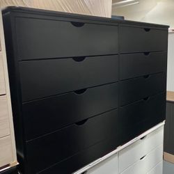 Eight Drawers Dresser 