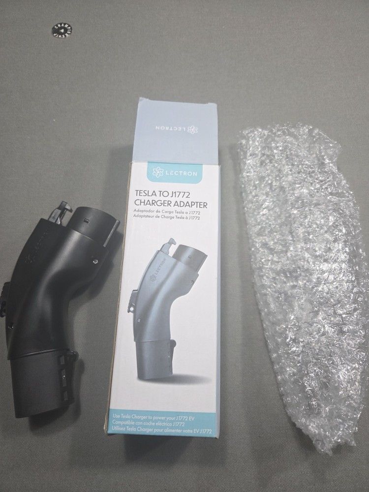 Tesla Convertor For Electric Car Plug In Chrger Cable