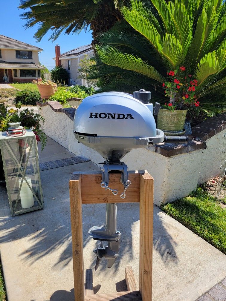 Honda 2.3 Outboard