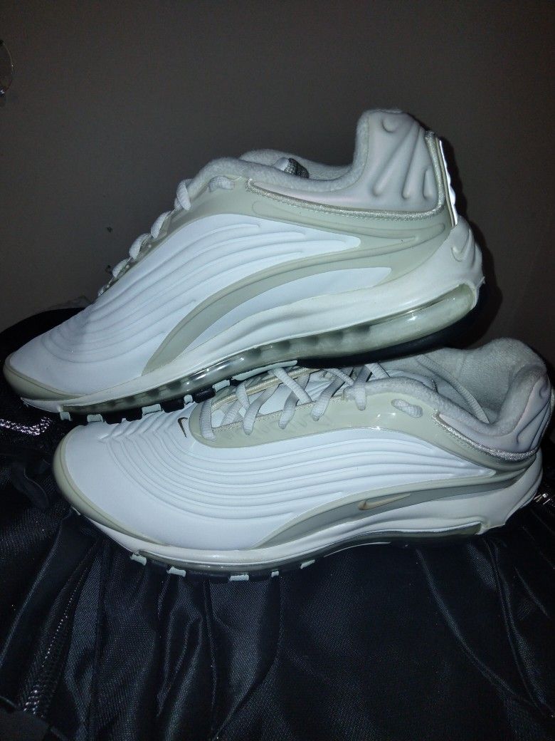 Nike Air Max Deluxe Se
