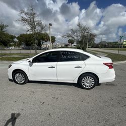 Nissan Sentra