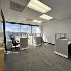 Refurbished Office Cubicles