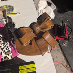 Vintage Bow Quilt Hanger 