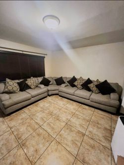 Sofa set