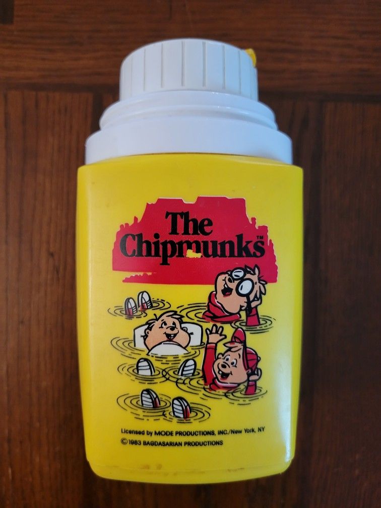 VINTAGE THE CHIPMUNKS THERMOS 1983 