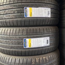 285/45/22 Goodyear Eagle Touring 