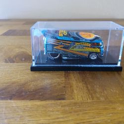 2017 Diecast Liberty Promotions Hot Wheels Steel City Volkswagen Drag Bus In Display Case 