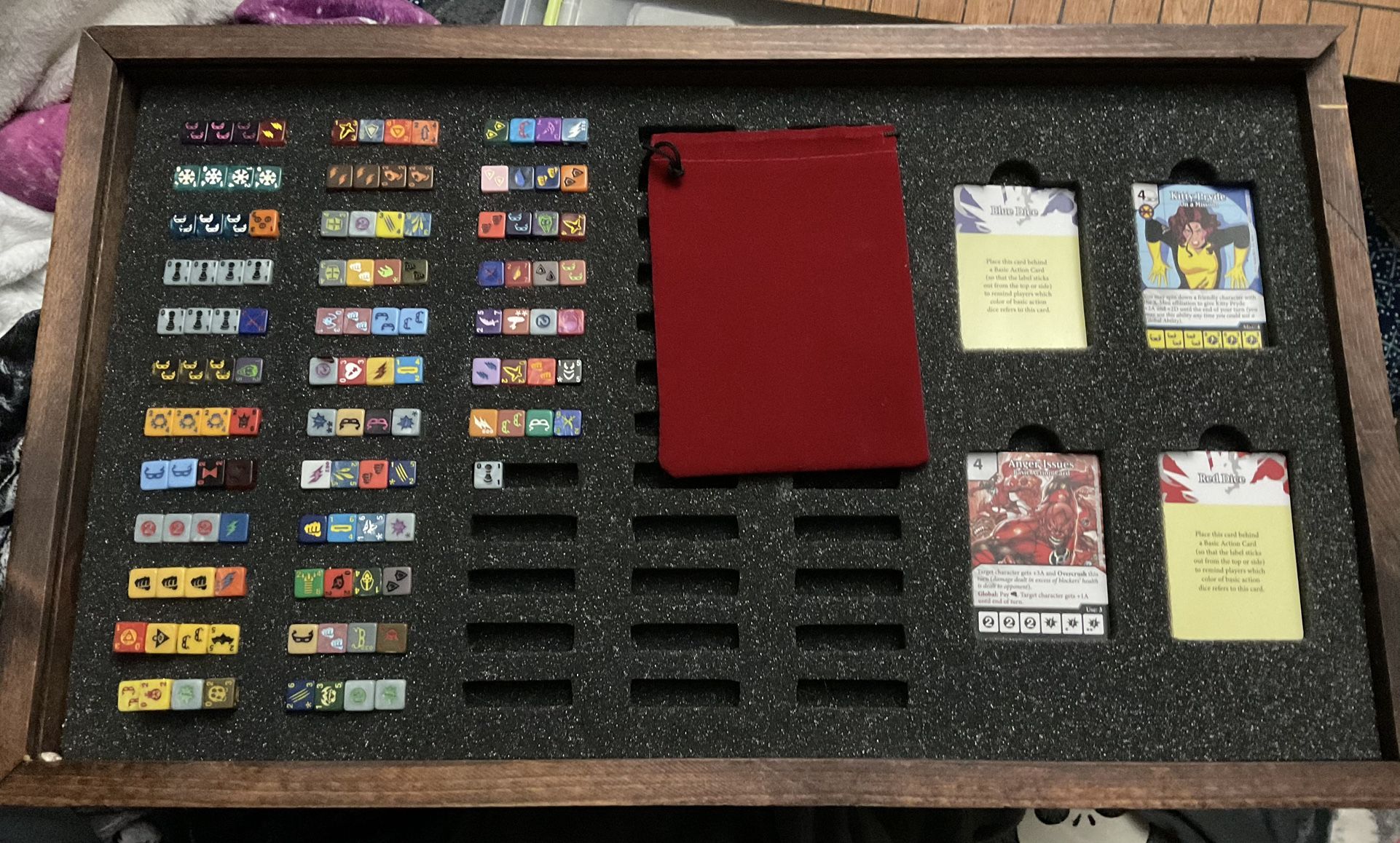 DICE MASTERS DICE AND CARDS