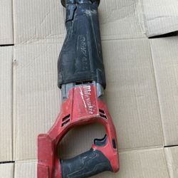 Milwaukee Sawzall M18 Fuel 