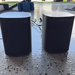 Brand new pair of Sonos bluetooth surround sound speakers