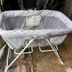 Rocking Bassinet