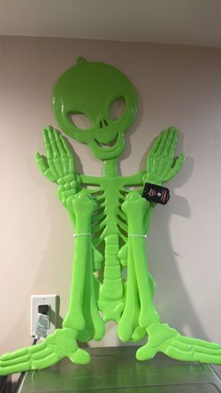 Skeleton outdoor & indoor 60’ Halloween