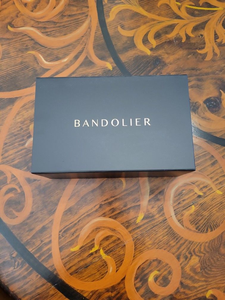 BANDOLIER 