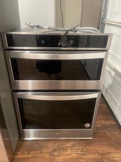 Oven microwave combo