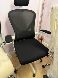 Brand new office chair with mesh material
