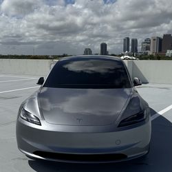Tesla Model 3 Lease Takeover (Available June 21)