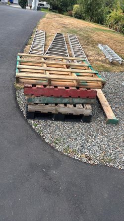 5 pallets- free