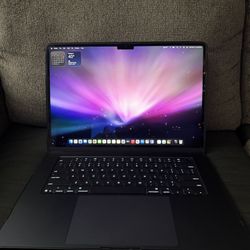 2025 MacBook Air 15 Inch M4
