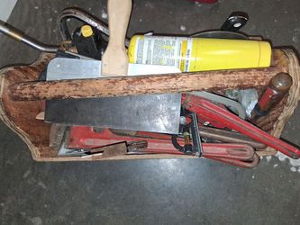 Miscellaneous hand tools